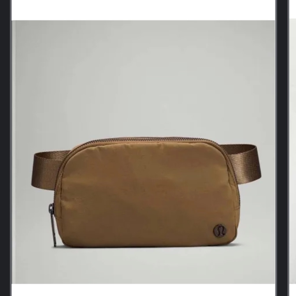 Lululemon Everywhere Belt Bag (new)